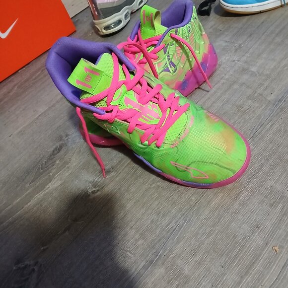 MELO PUMAS BASKETBALL SNEAKERS - Picture 1 of 8